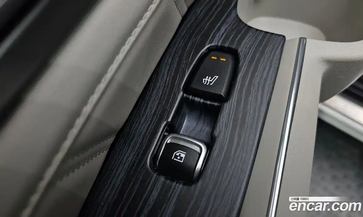 Kia Sorento 2023 1.6 Автомат в Москве № 308247, фото 11