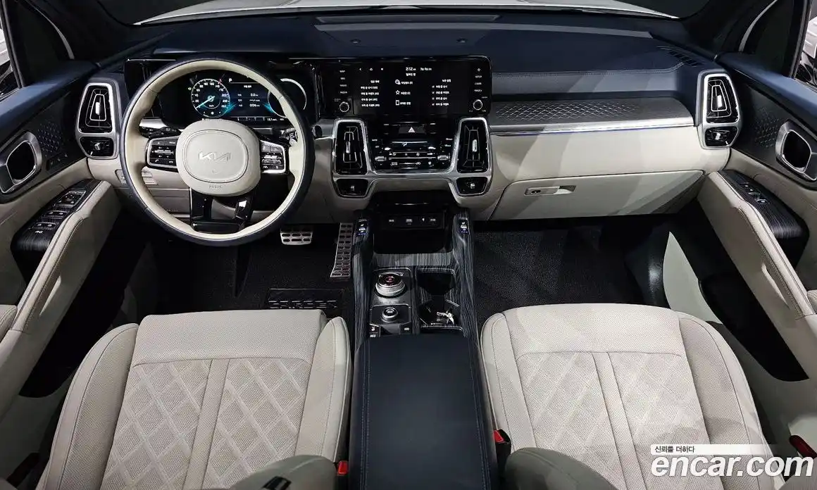 Kia Sorento 2023 1.6 Автомат в Москве № 308247, фото 13