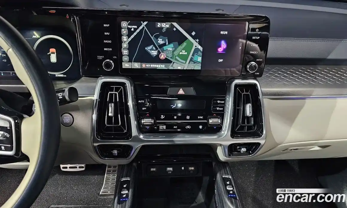 Kia Sorento 2023 1.6 Автомат в Москве № 308247, фото 14