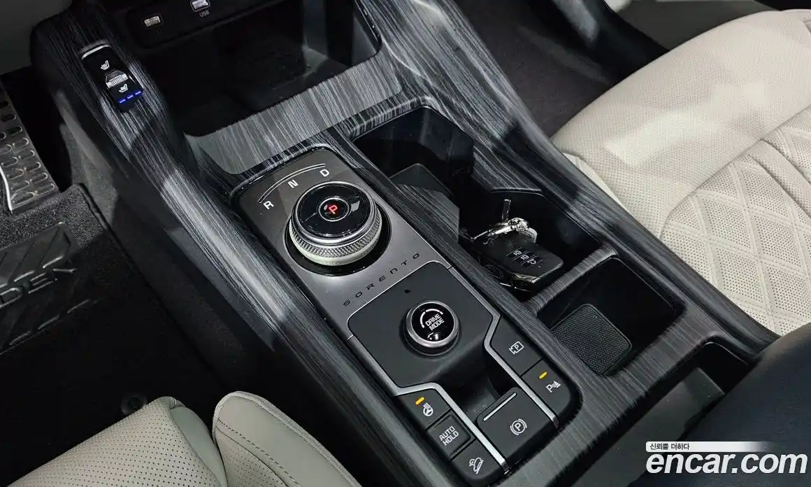 Kia Sorento 2023 1.6 Автомат в Москве № 308247, фото 9