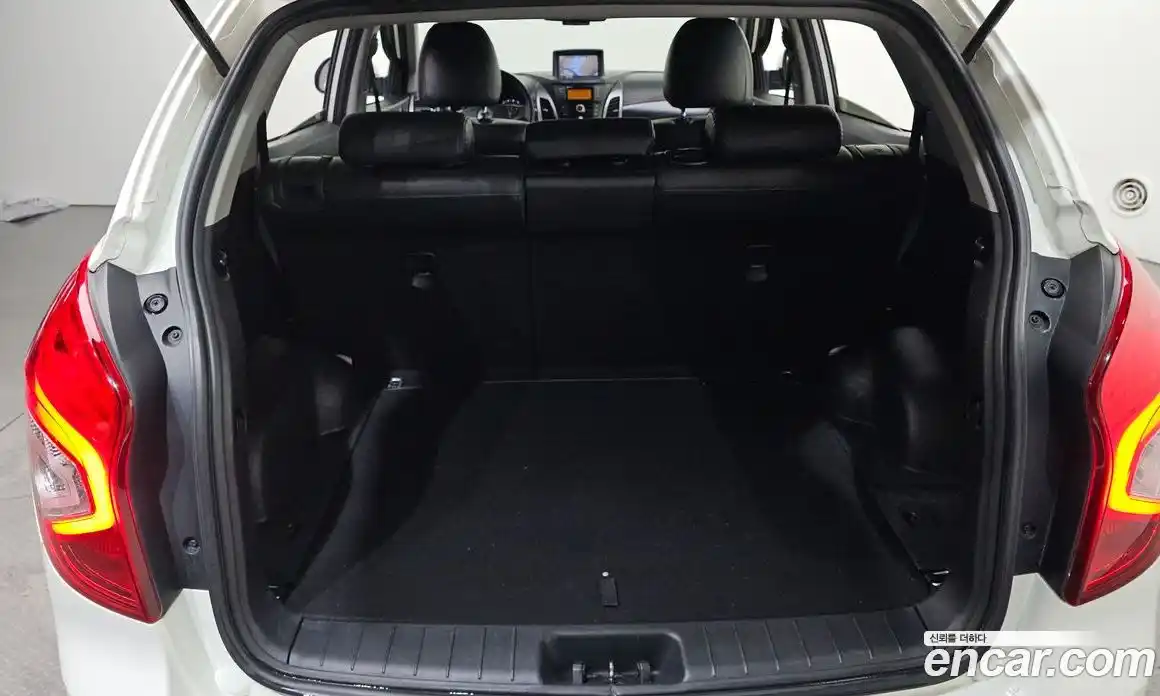 SsangYong Korando 2014 2.0 Автомат в Москве № 31128, фото 19