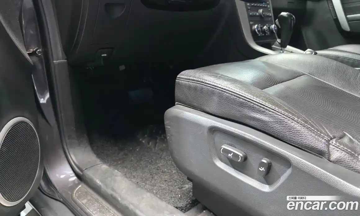 Chevrolet Captiva 2015 2.2 Автомат в Москве № 315452, фото 16