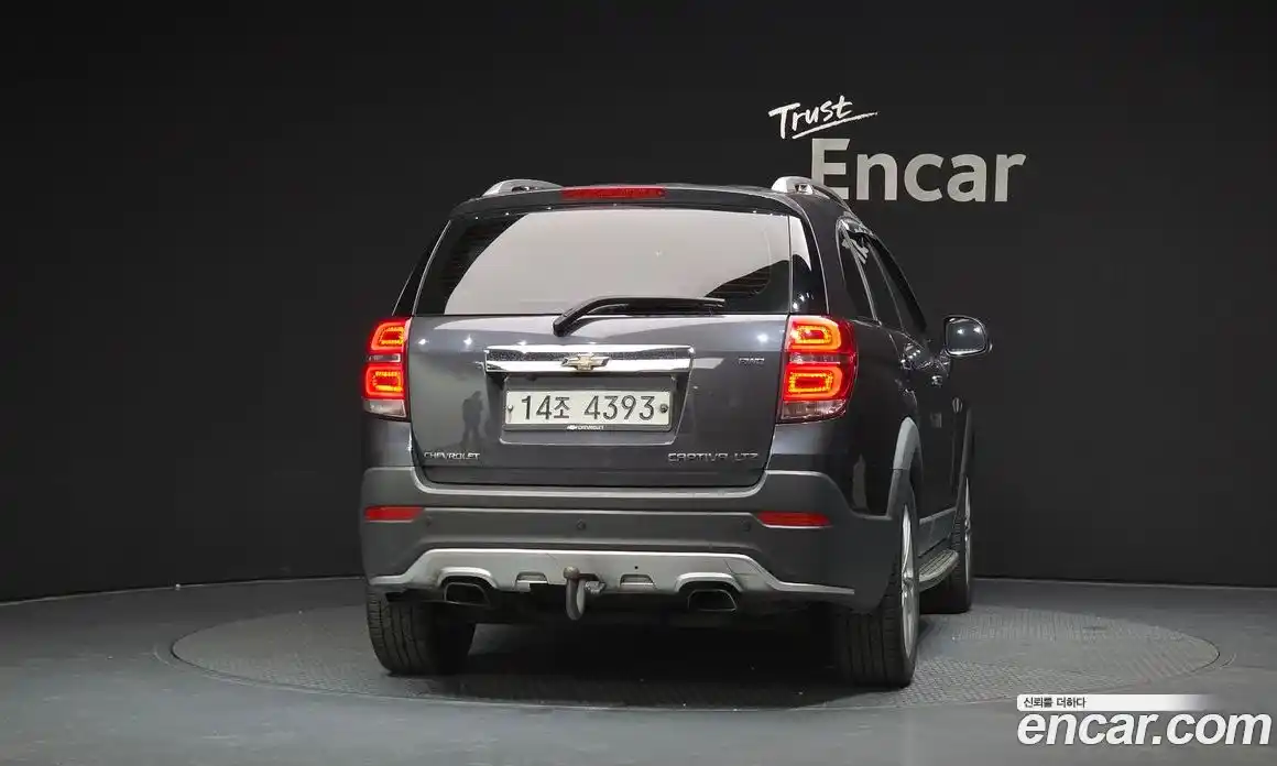 Chevrolet Captiva 2015 2.2 Автомат в Москве № 315452, фото 4