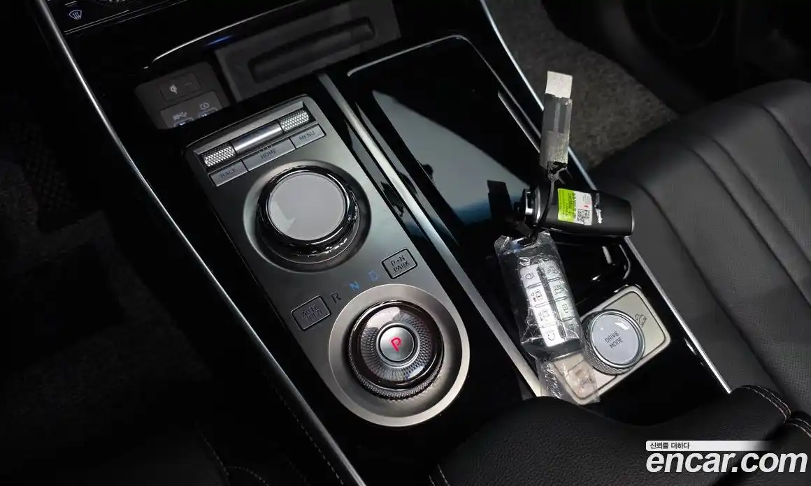 Genesis GV80 2023 2.5 Автомат в Москве № 315548, фото 17