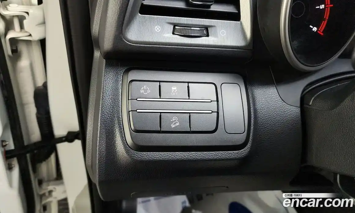 SsangYong TIBOLI 2019 1.6 Автомат в Москве № 33204, фото 9