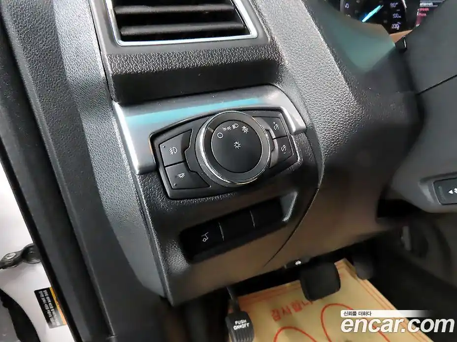 Ford Explorer 2017 2.3 Автомат в Москве № 335364, фото 17