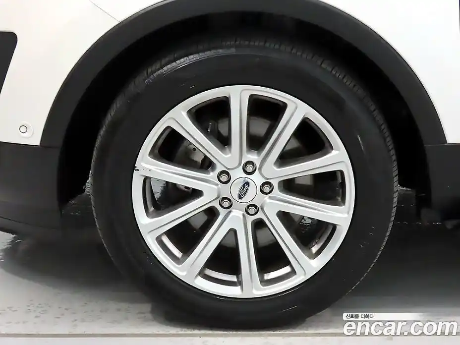 Ford Explorer 2017 2.3 Автомат в Москве № 335364, фото 5