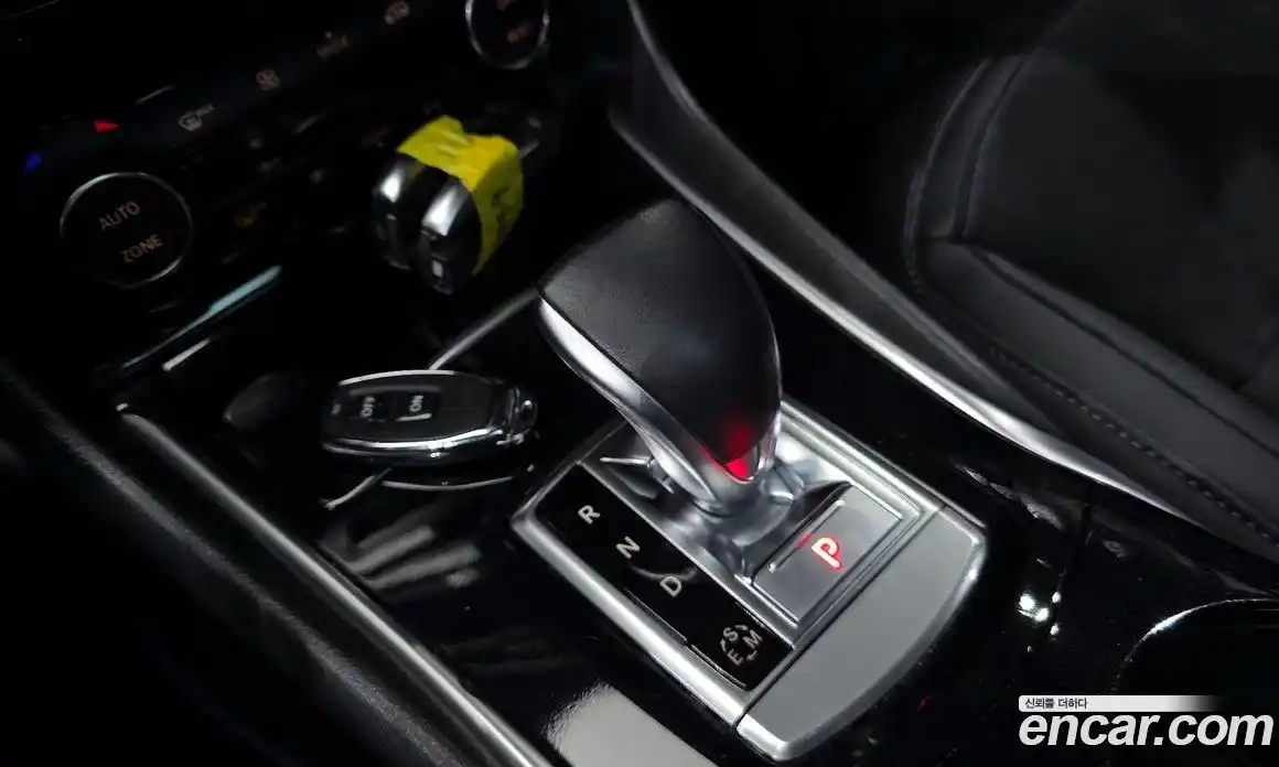 Infiniti Q30 2017 2.0 Автомат в Москве № 335957, фото 17