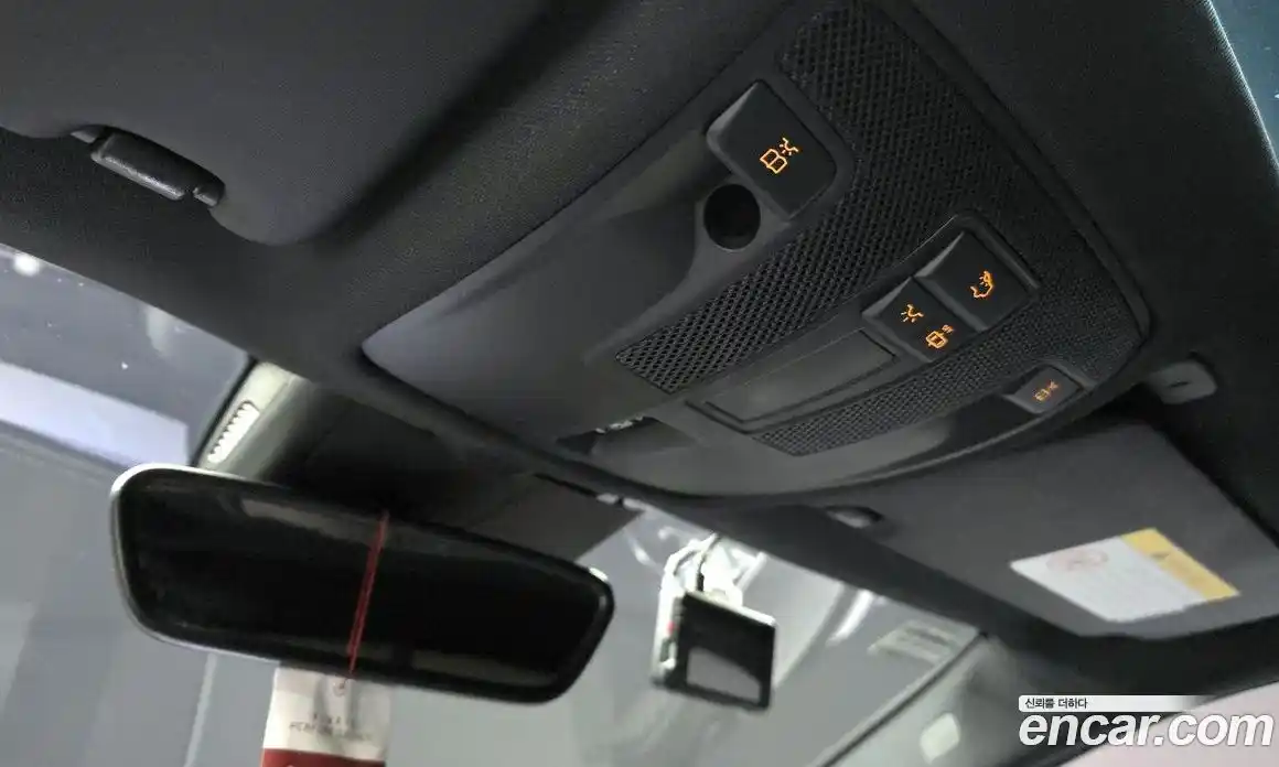 Infiniti Q30 2017 2.0 Автомат в Москве № 335957, фото 9