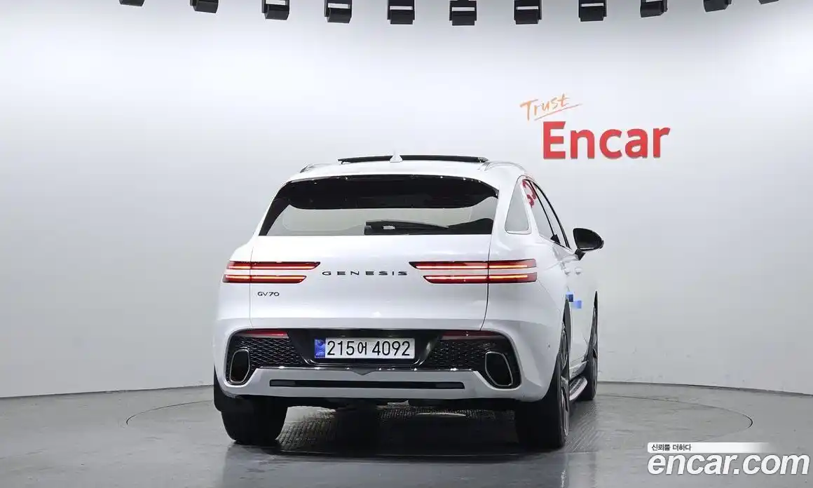 Genesis GV70 2023 2.5 Автомат в Москве № 340214, фото 14