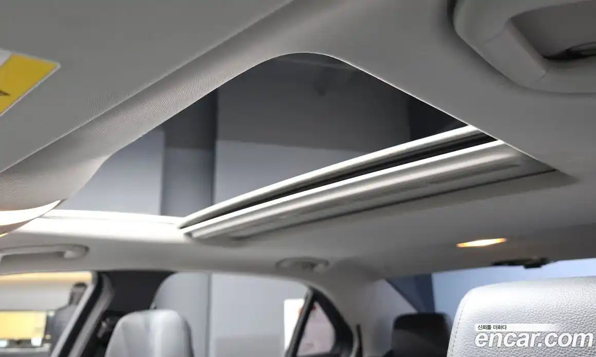 Mercedes-Benz E-Class 2013 1.8 Автомат в Москве № 343008, фото 15