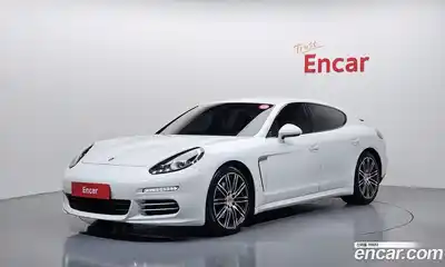Porsche Panamera, 2016
