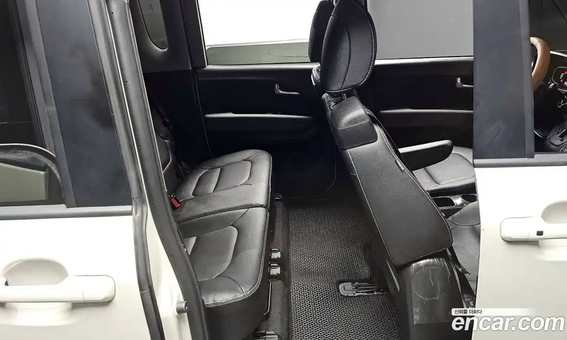 Kia Ray 2023 1.0 Автомат в Москве № 359228, фото 11