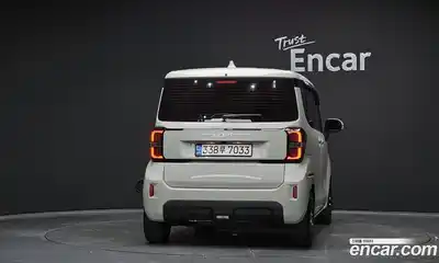 Kia Ray 2023 1.0 Автомат в Москве № 359228, миниатюра 4