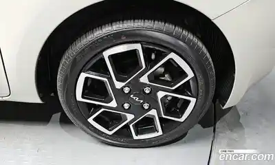 Kia Ray 2023 1.0 Автомат в Москве № 359228, миниатюра 5