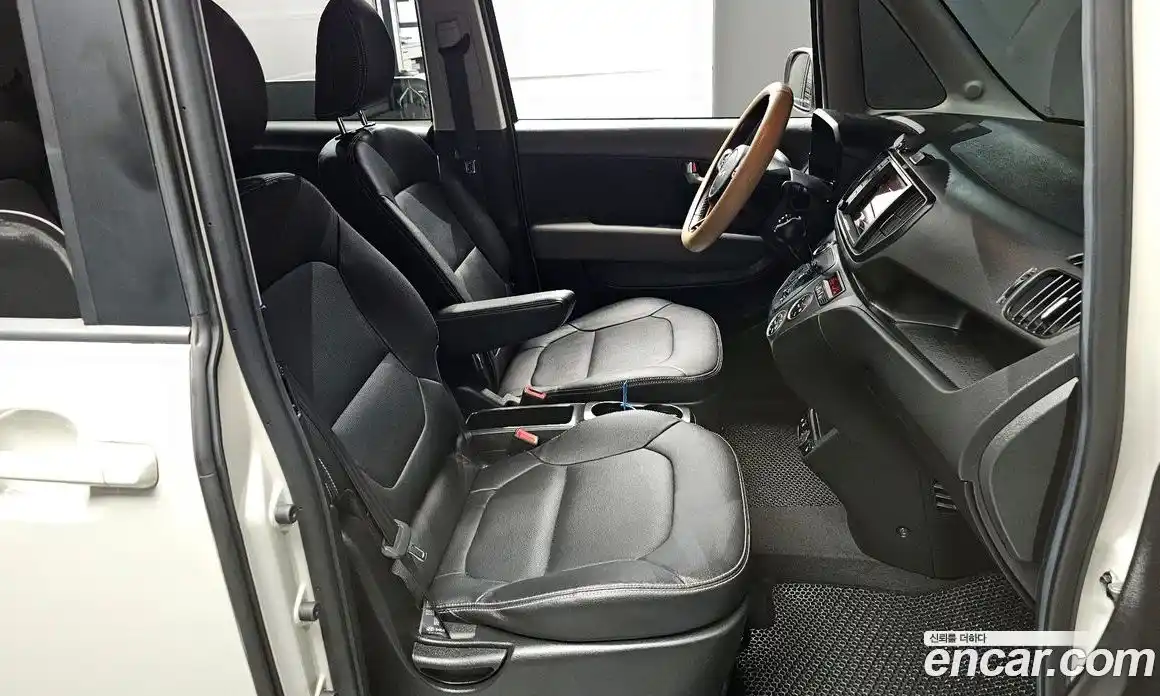 Kia Ray 2023 1.0 Автомат в Москве № 359228, фото 10