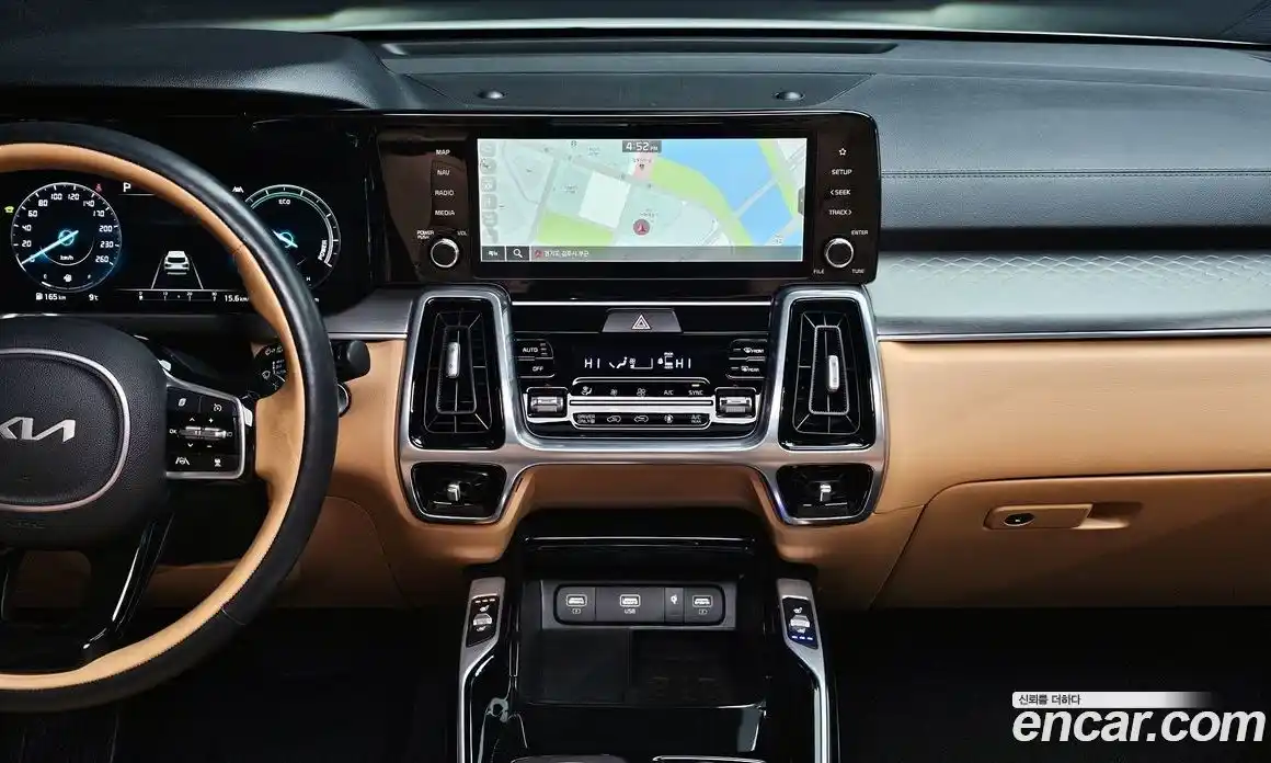 Kia Sorento 2023 1.6 Автомат в Москве № 360265, фото 15