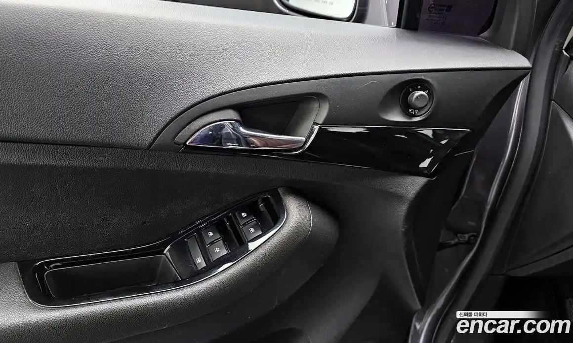 Chevrolet Orlando 2013 2.0 Автомат в Москве № 37975, фото 14