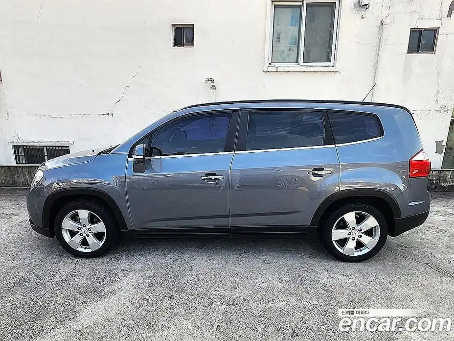 Chevrolet Orlando 2015 2.0 Автомат в Москве № 38351, фото 3