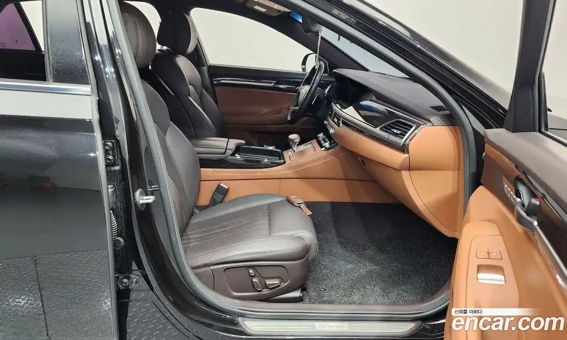 Genesis G90 2019 3.8 Автомат в Москве № 386847, фото 11