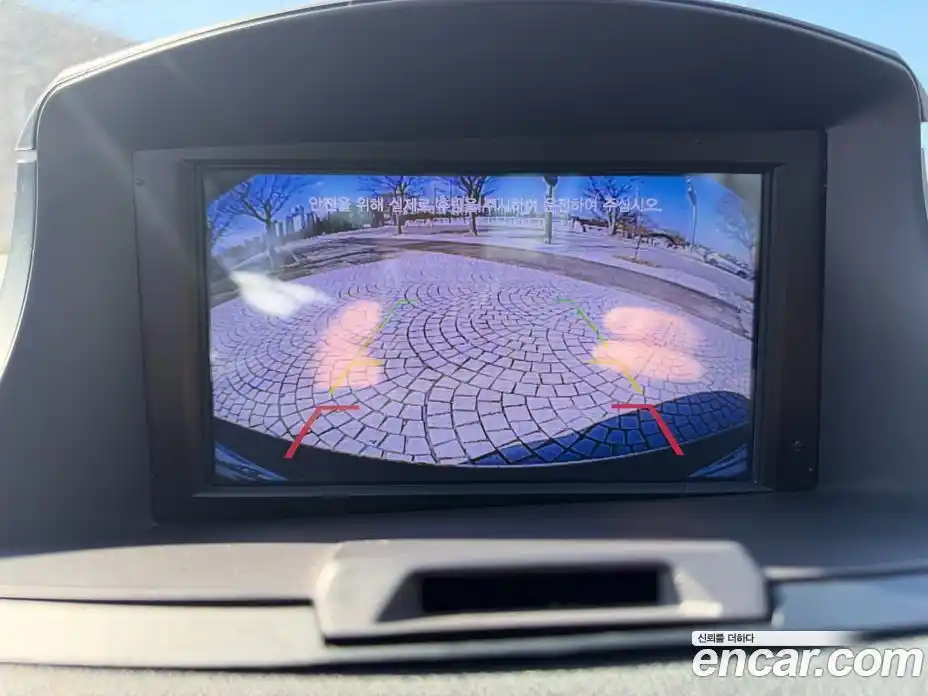 Renault SM3 2015 1.6 Автомат в Москве № 399361, фото 15