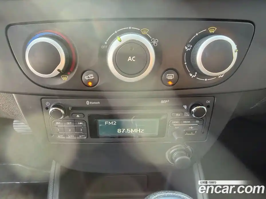 Renault SM3 2015 1.6 Автомат в Москве № 399361, фото 16