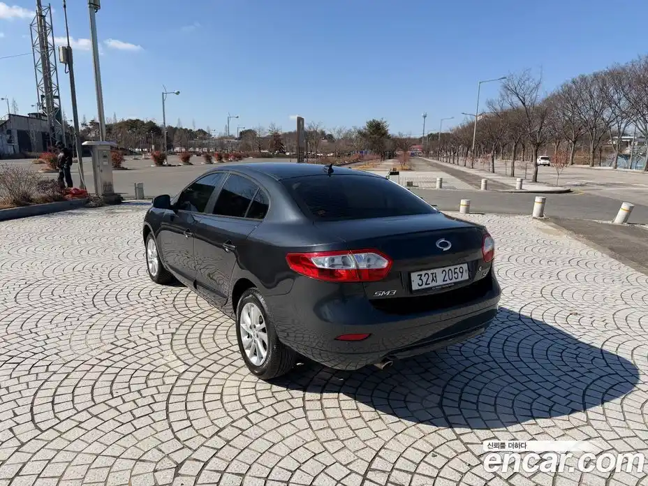 Renault SM3 2015 1.6 Автомат в Москве № 399361, фото 7