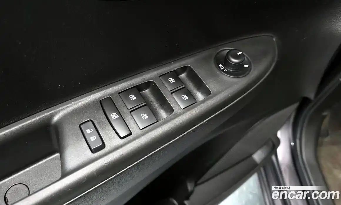 Chevrolet Spark 2016 1.0 Автомат в Москве № 39955, фото 13