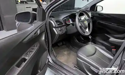 Chevrolet Spark 2016 1.0 Автомат в Москве № 39955, миниатюра 2