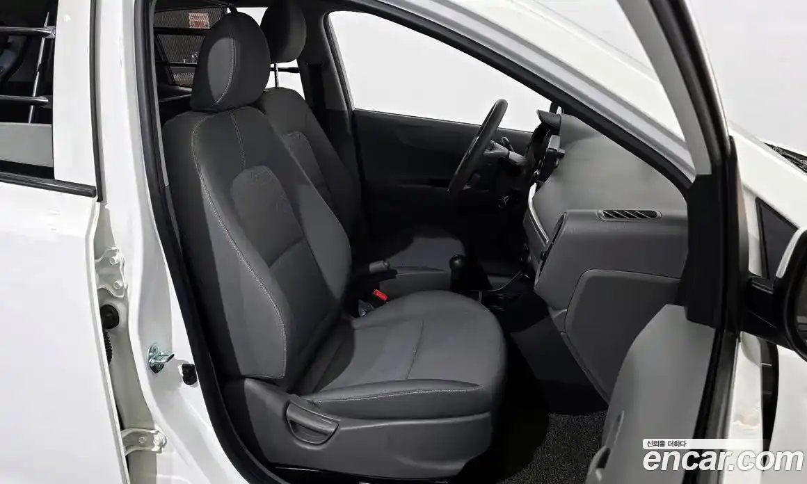 Kia Morning 2021 1.0 Автомат в Москве № 401420, фото 12