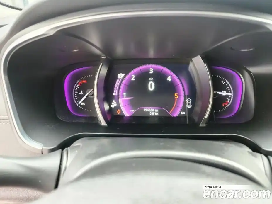 Renault SM6 2016 1.5 Автомат в Москве № 402259, фото 12