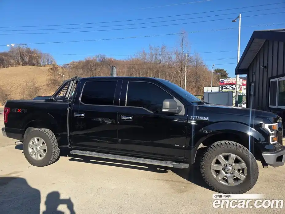 Ford F150 2016 5.0 Автомат в Москве № 403616, фото 8