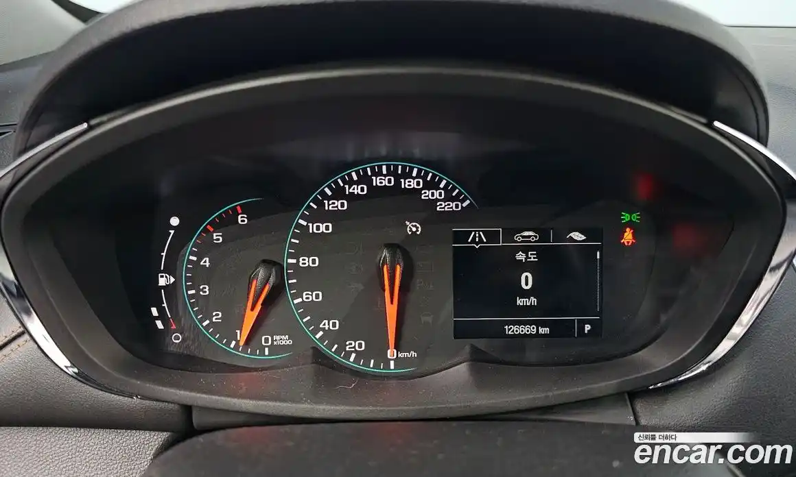 Chevrolet Trax 2017 1.6 Автомат в Москве № 40596, фото 12