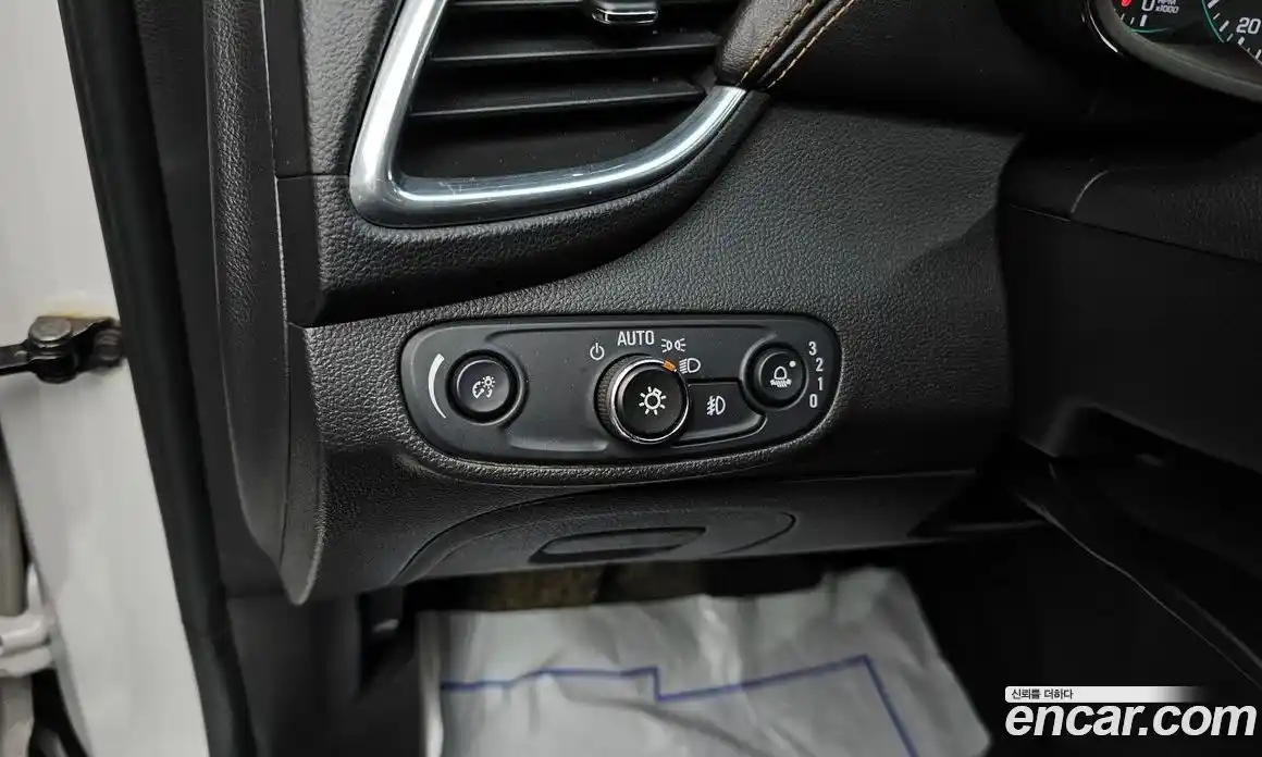 Chevrolet Trax 2017 1.6 Автомат в Москве № 40596, фото 15