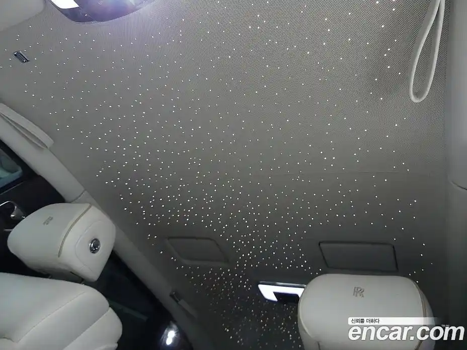 Rolls-Royce Phantom 2023 6.7 Автомат в Москве № 406974, фото 17