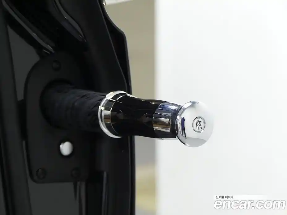 Rolls-Royce Phantom 2023 6.7 Автомат в Москве № 406974, фото 19