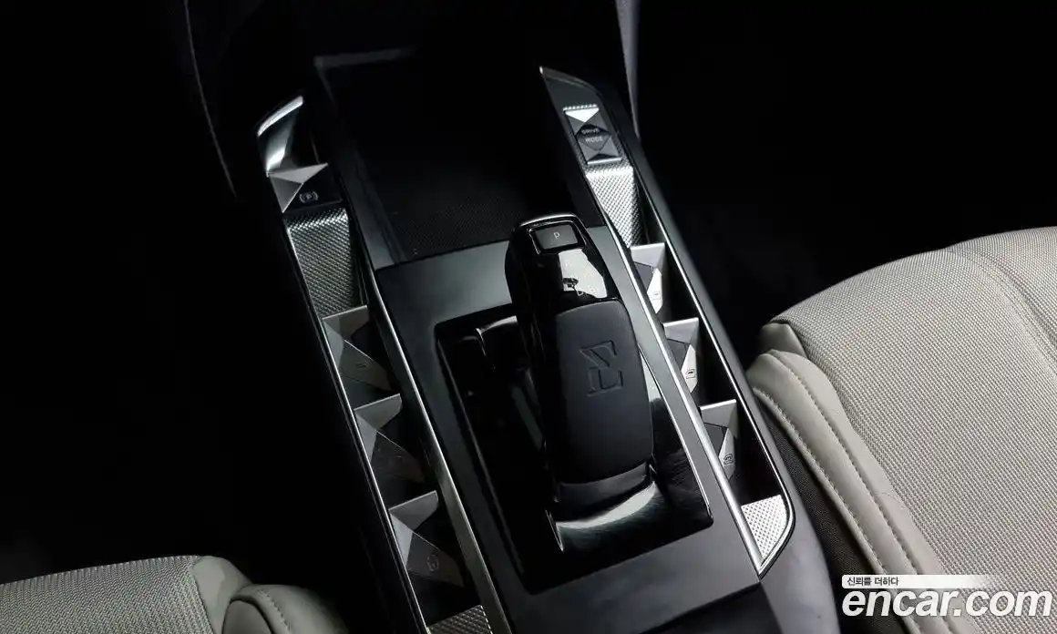 Citroen DS3 2023 0.1 Автомат в Москве № 407653, фото 9