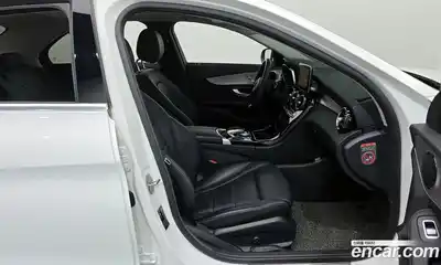 Mercedes-Benz C-Class 2018 2.1 Автомат в Москве № 412222, миниатюра 11