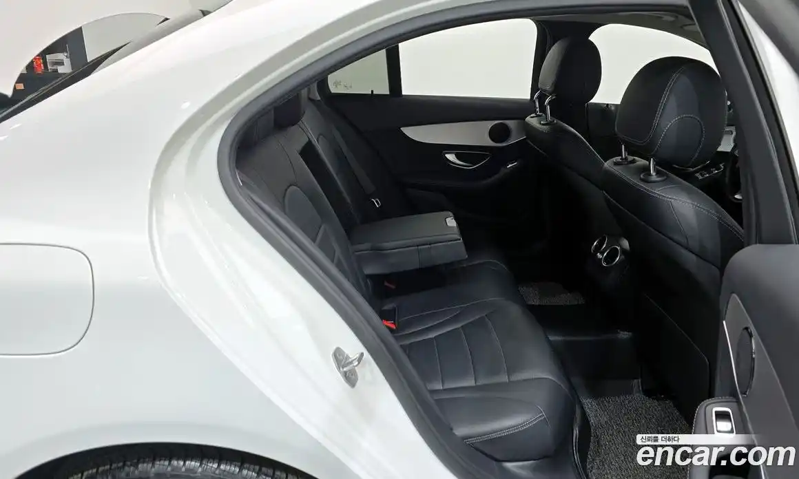 Mercedes-Benz C-Class 2018 2.1 Автомат в Москве № 412222, фото 12