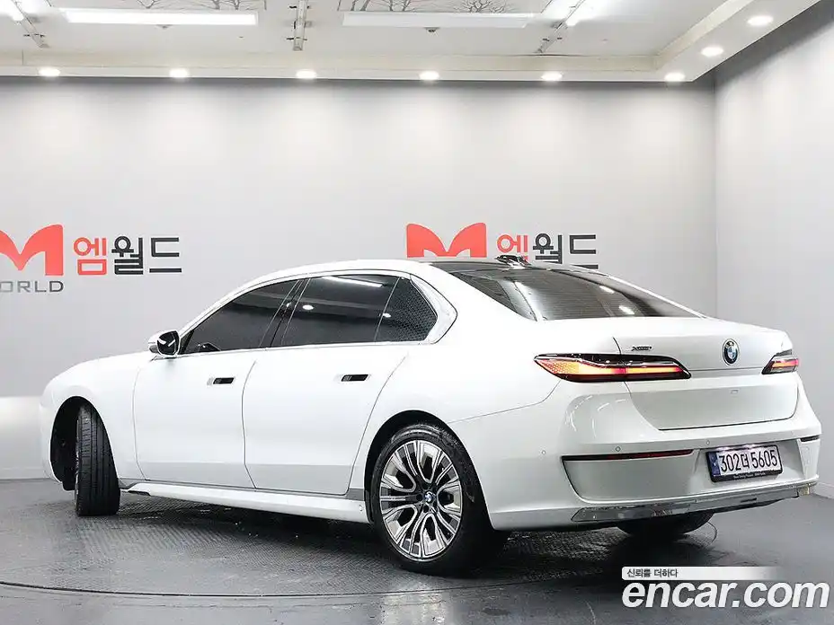 BMW 7-Series 2023 3.0 Автомат в Москве № 425101, фото 3