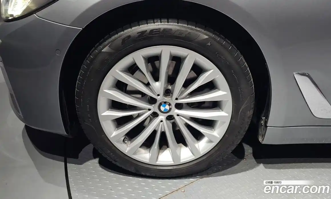 BMW 5-Series 2023 2.0 Автомат в Москве № 425102, фото 5