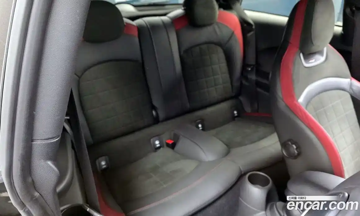 Mini Cooper 2019 2.0 Автомат в Москве № 432045, фото 11