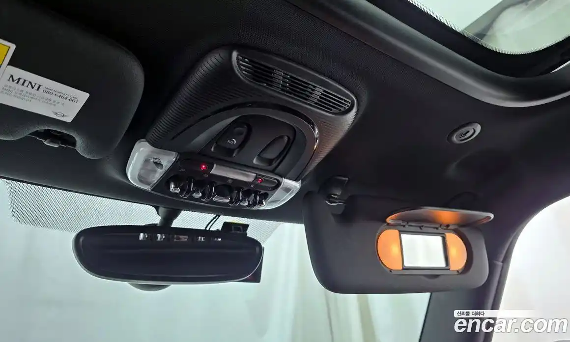 Mini Cooper 2019 2.0 Автомат в Москве № 432045, фото 17