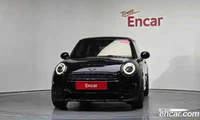 Mini Cooper 2019 2.0 Автомат в Москве № 432045, миниатюра 2