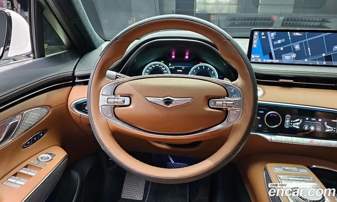 Genesis GV70 2023 2.5 Автомат в Москве № 4494, фото 17