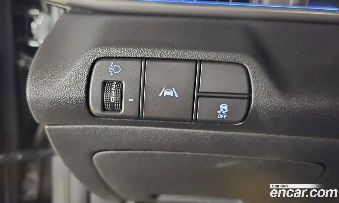 Hyundai Avante 2023 1.6 Автомат в Москве № 45749, фото 16