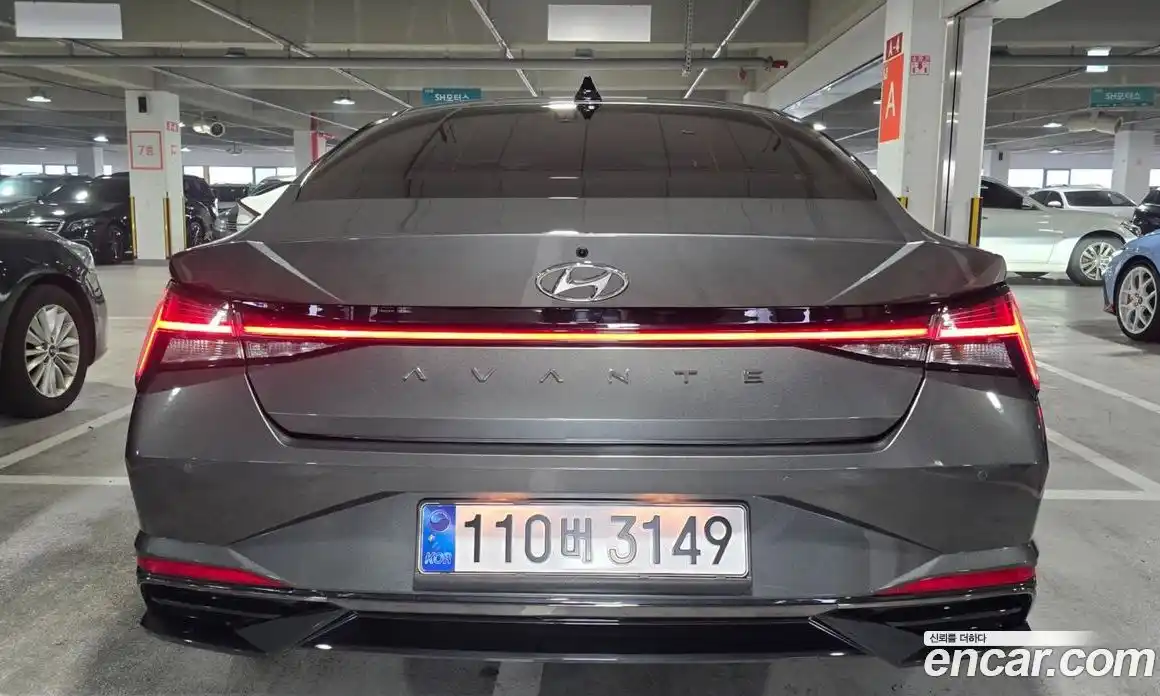 Hyundai Avante 2023 1.6 Автомат в Москве № 45749, фото 4