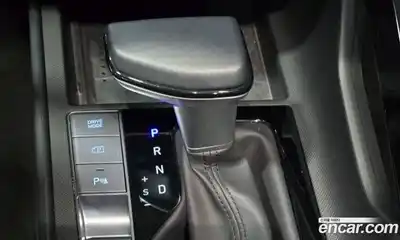 Hyundai Avante 2023 1.6 Автомат в Москве № 45749, миниатюра 9