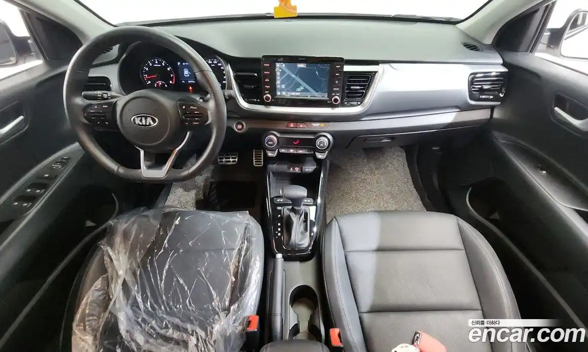 Kia Stonic 2020 1.4 Автомат в Москве № 461163, фото 7