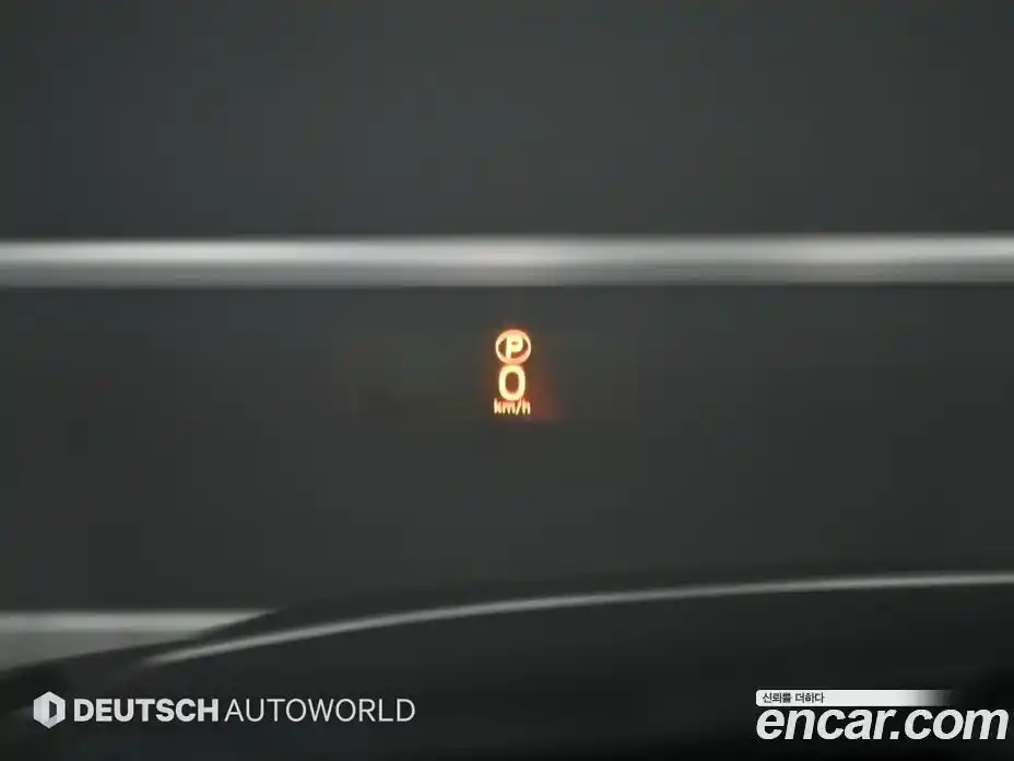 Land Rover Range-Rover Evoque 2019 2.0 Автомат в Москве № 471572, фото 17